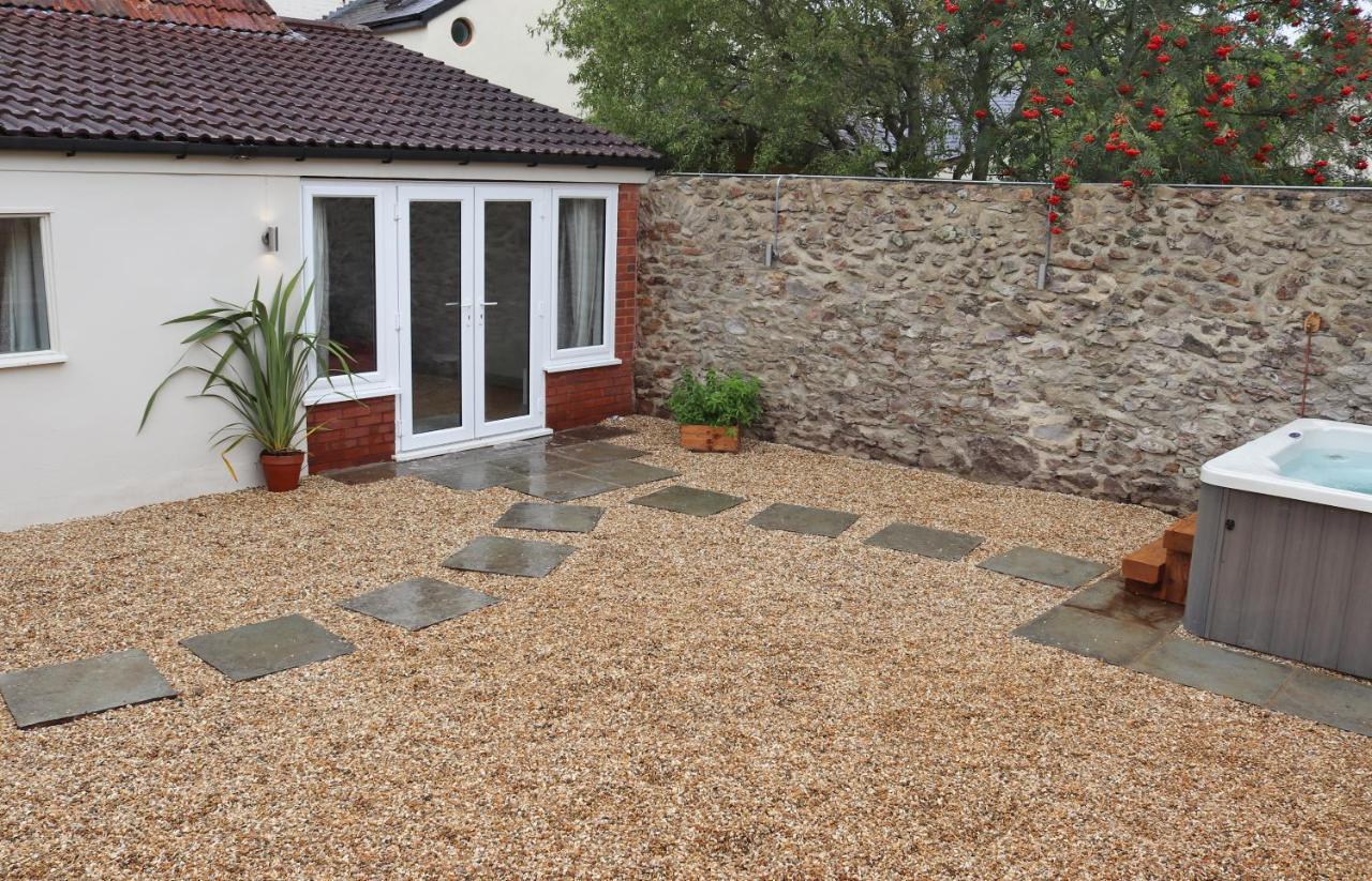 Pullman Cottage - The Culm Valley Inn Culmstock Exterior photo